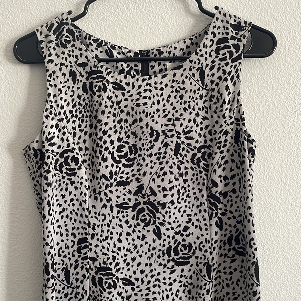Studio I Petite Leopard Floral Dress Size 8P - Picture 3 of 6